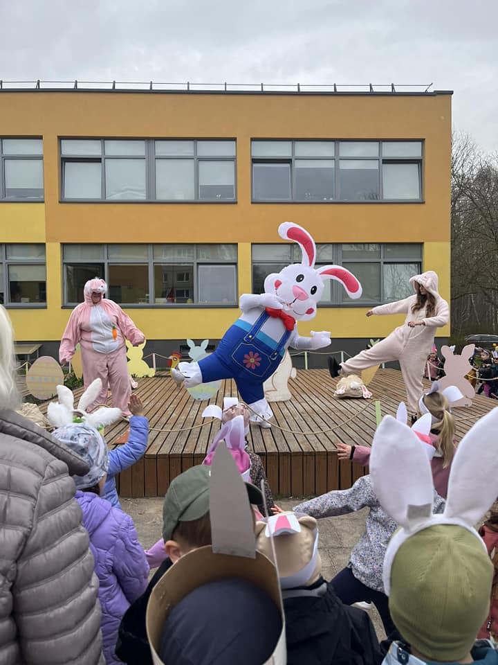 Darželyje vis netilo šv. Velykų šurmulys